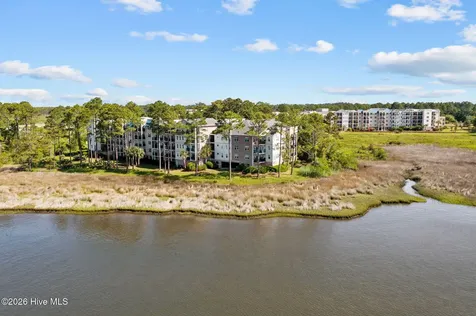 4100 Marsh Grove Lane Southport NC 28461