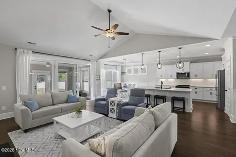 404 Summerhouse Drive Holly Ridge NC 28445