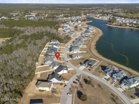 404 Summerhouse Drive Holly Ridge NC 28445