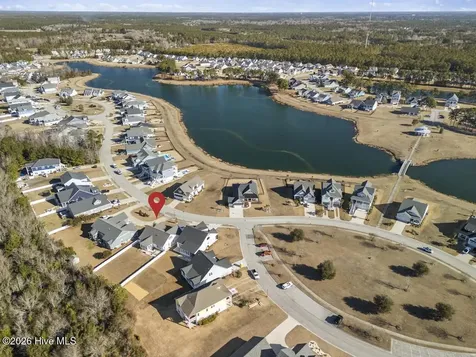 404 Summerhouse Drive Holly Ridge NC 28445