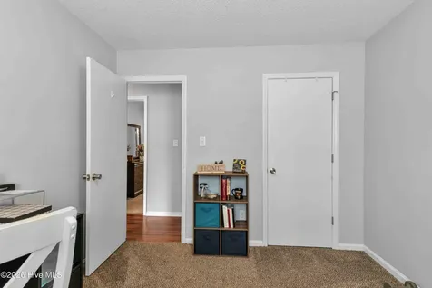244 S Creek Drive Jacksonville NC 28540