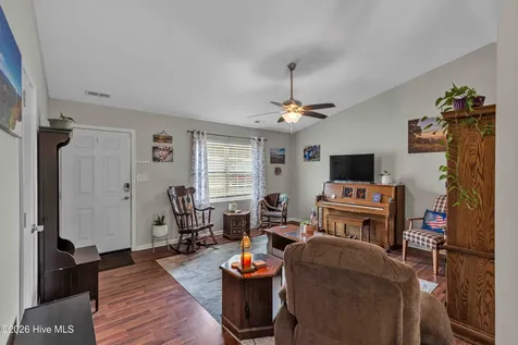244 S Creek Drive Jacksonville NC 28540