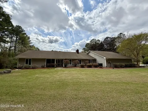4106 Old Cherry Point Road New Bern NC 28560