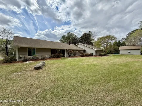 4106 Old Cherry Point Road New Bern NC 28560