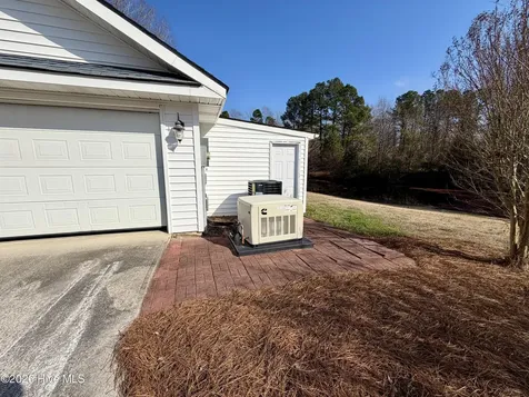 4106 Old Cherry Point Road New Bern NC 28560