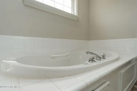321 Barbara Drive New Bern NC 28562