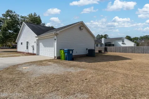 321 Barbara Drive New Bern NC 28562