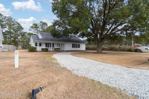 321 Barbara Drive New Bern NC 28562