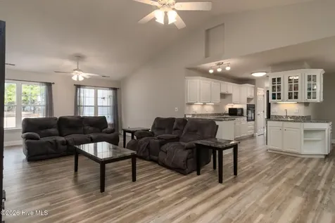 321 Barbara Drive New Bern NC 28562