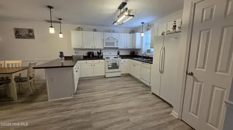 37 Precious Memories Lane White Lake NC 28337