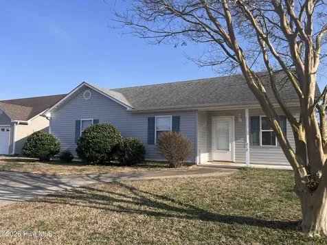 212 Springvale Street Elizabeth City NC 27909