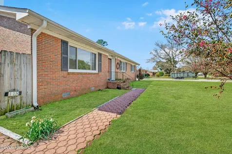 118 Jamaica Drive Wilmington NC 28401
