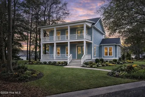 9179 Devaun Park Boulevard Calabash NC 28467