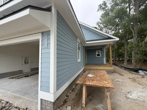 9179 Devaun Park Boulevard Calabash NC 28467