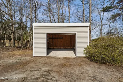 1509 Country Club Drive Hampstead NC 28443