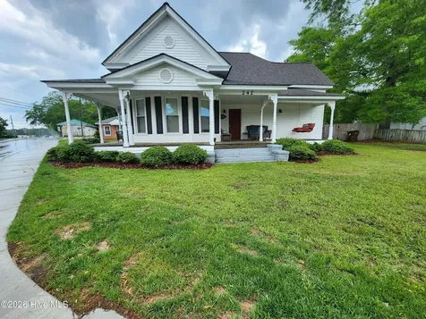 242 W Academy Street Wendell NC 27591
