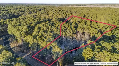 88 Cape Hatteras Point Oriental NC 28571