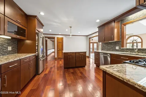 5808 Devon Circle Raleigh NC 27604