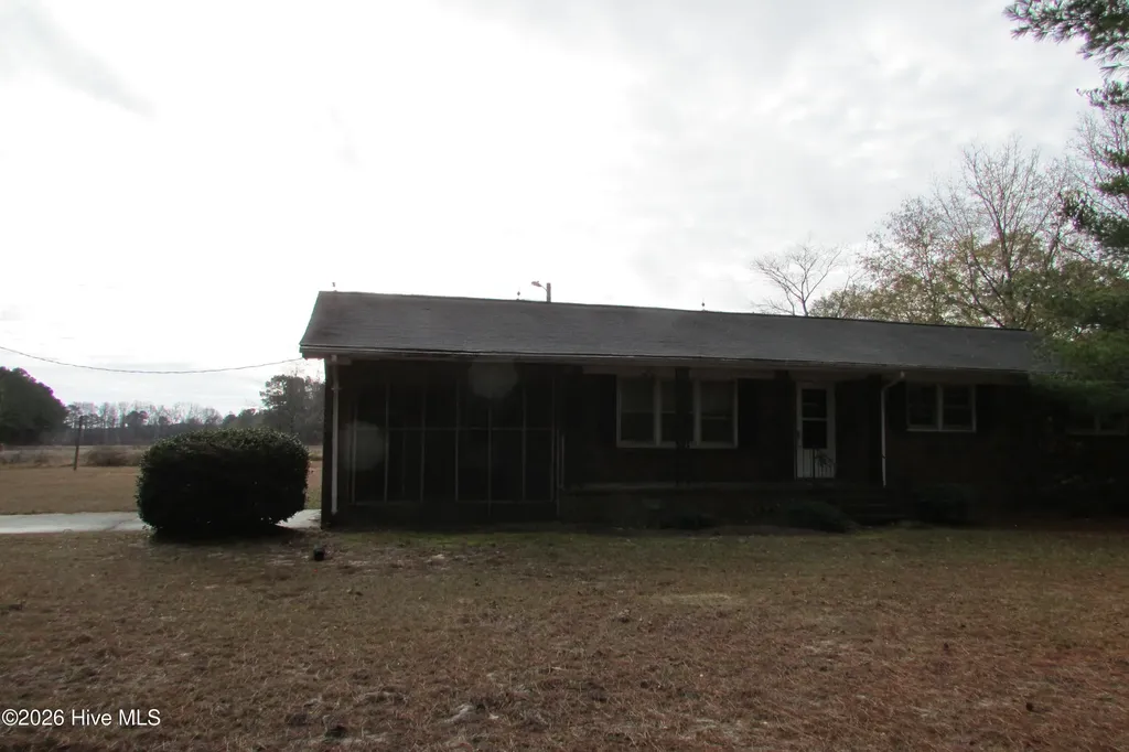 8401 Boykin Bridge Road Clinton NC 28328