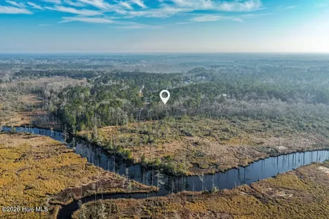 213 Lockhaven Drive SE Bolivia NC 28422