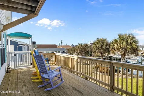 215 E Ft Macon Road Atlantic Beach NC 28512