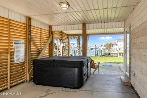 215 E Ft Macon Road Atlantic Beach NC 28512