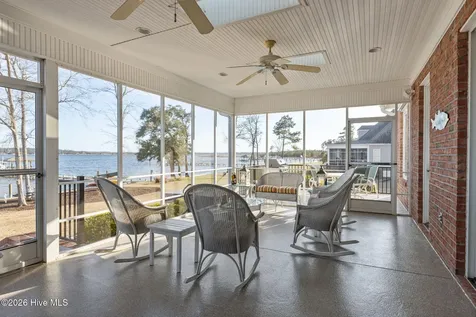 135 Waterway Drive Havelock NC 28532