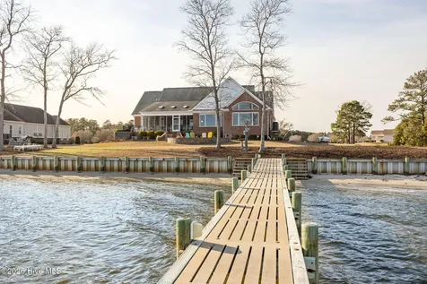 135 Waterway Drive Havelock NC 28532