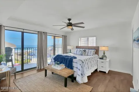 1518 Lake Park Boulevard S Carolina Beach NC 28428