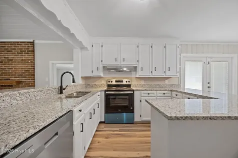 450 Camellia Street Kinston NC 28504