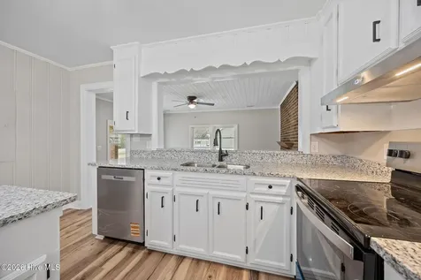450 Camellia Street Kinston NC 28504