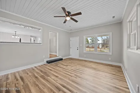 450 Camellia Street Kinston NC 28504