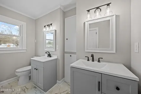 450 Camellia Street Kinston NC 28504