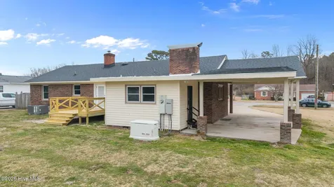 450 Camellia Street Kinston NC 28504