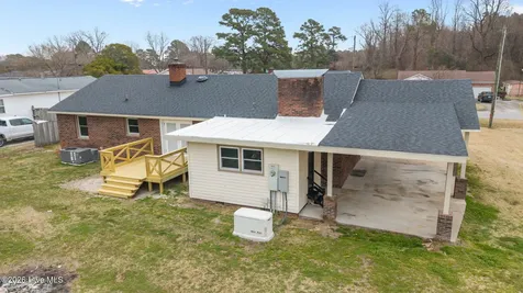 450 Camellia Street Kinston NC 28504