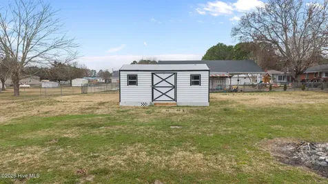 450 Camellia Street Kinston NC 28504