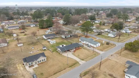 450 Camellia Street Kinston NC 28504