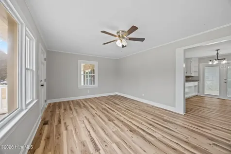 450 Camellia Street Kinston NC 28504