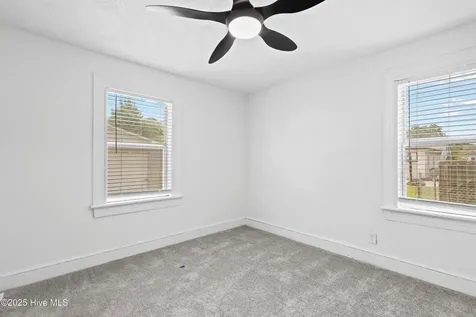 214 Arlington Circle Greenville NC 27834