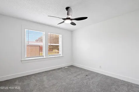 214 Arlington Circle Greenville NC 27834