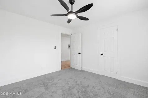 214 Arlington Circle Greenville NC 27834