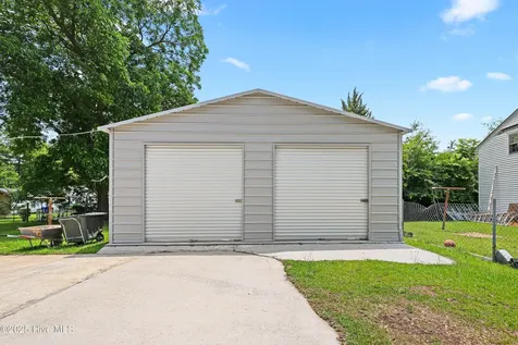 214 Arlington Circle Greenville NC 27834