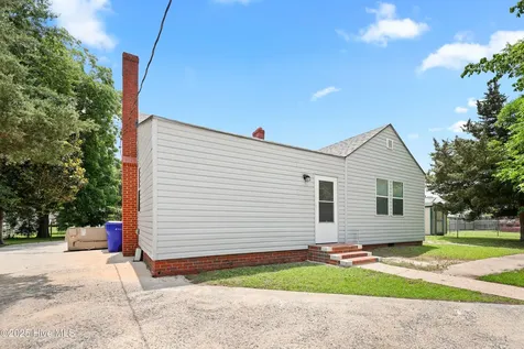 214 Arlington Circle Greenville NC 27834