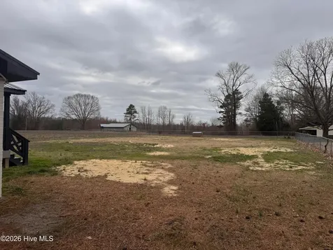 19016 Us Highway 64 Williamston NC 27892