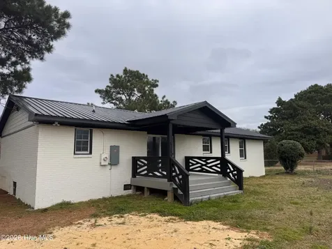19016 Us Highway 64 Williamston NC 27892