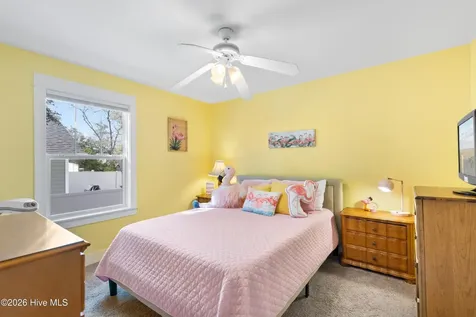 229 NE 75th Street Oak Island NC 28465