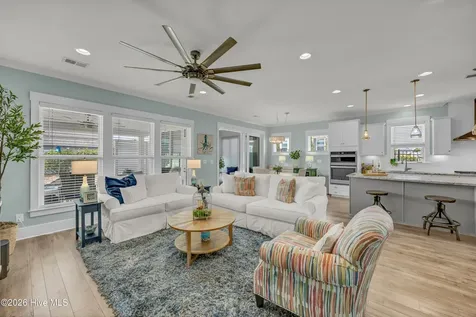 4008 Ruddy Duck Way Wilmington NC 28412