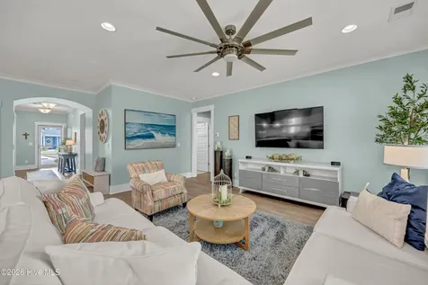 4008 Ruddy Duck Way Wilmington NC 28412