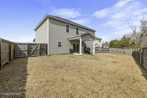 412 Pewter Court Jacksonville NC 28546