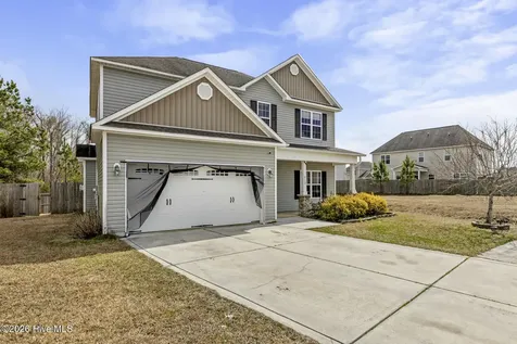 412 Pewter Court Jacksonville NC 28546